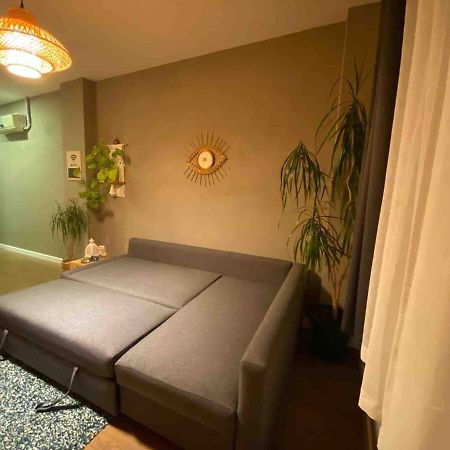 Cosy Flat With A Garden In Central Kadikoy Estambul Exterior foto